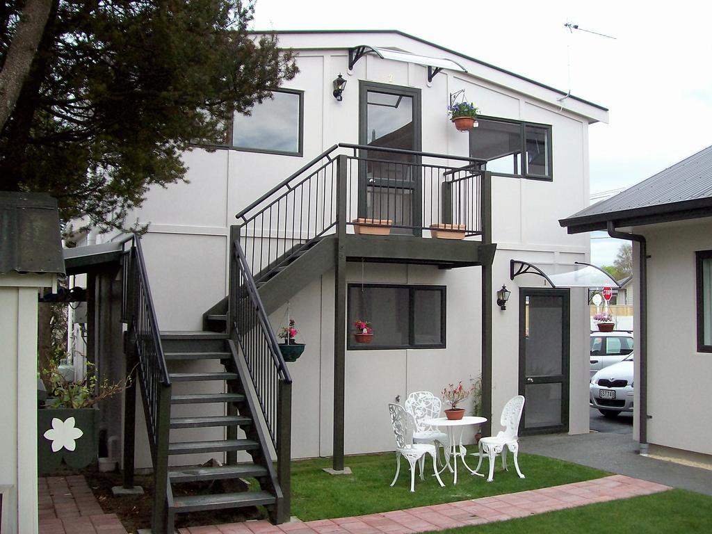 Stream View Apartment ไครสต์เชิร์ช ภายนอก รูปภาพ